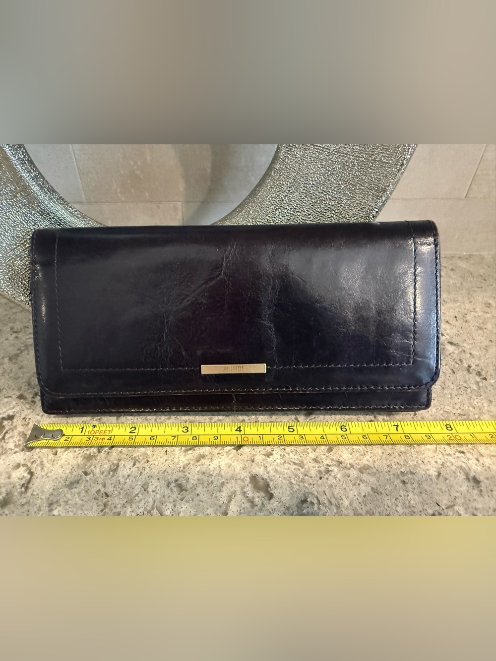 Mundi Leather Wallet -